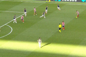 1621186104716009856.gif 7719.gif